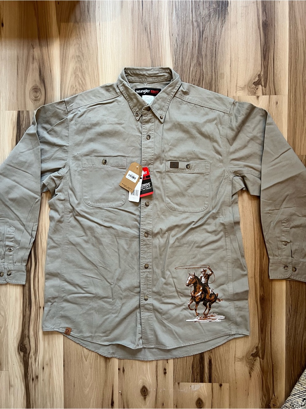 Wrangler Men’s Khaki Button-Down Shirt with Rodeo Horse Embroidery